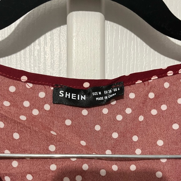 Dress - Picture 4 of 6